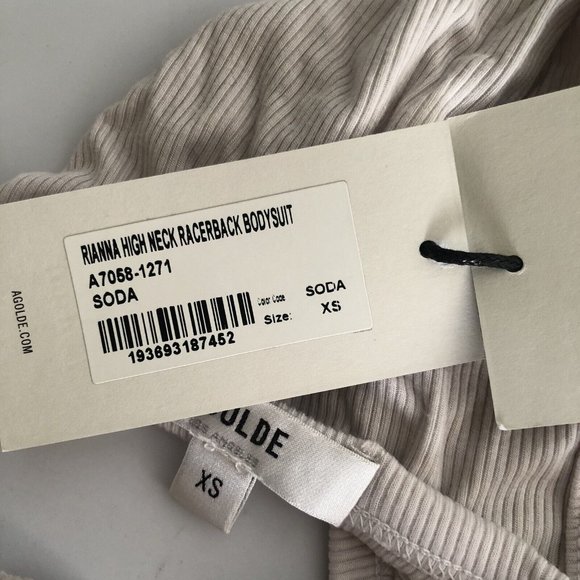 AGOLDE X REVOLVE Rianne Bodysuit Soda Neutral Grey Sleeveless Basic XS NWT $68 - Picture 6 of 6